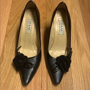 Isaac Mizrahi black pumps